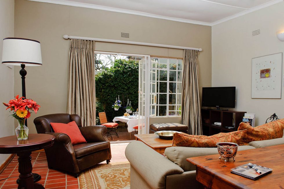 Liz at Lancaster Guesthouse – Rosebank Accommodation